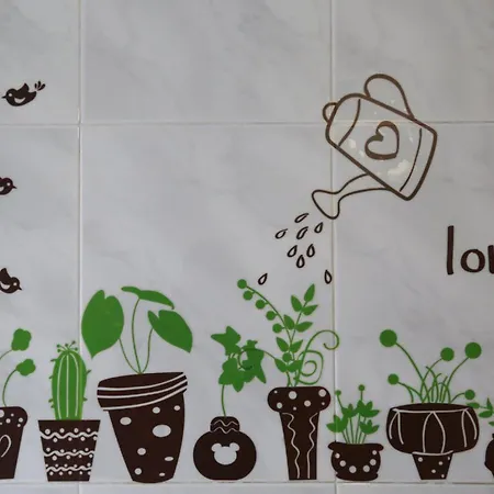 Calida Vivienda Turistica Centrica Junto Al Funicular Y Metro