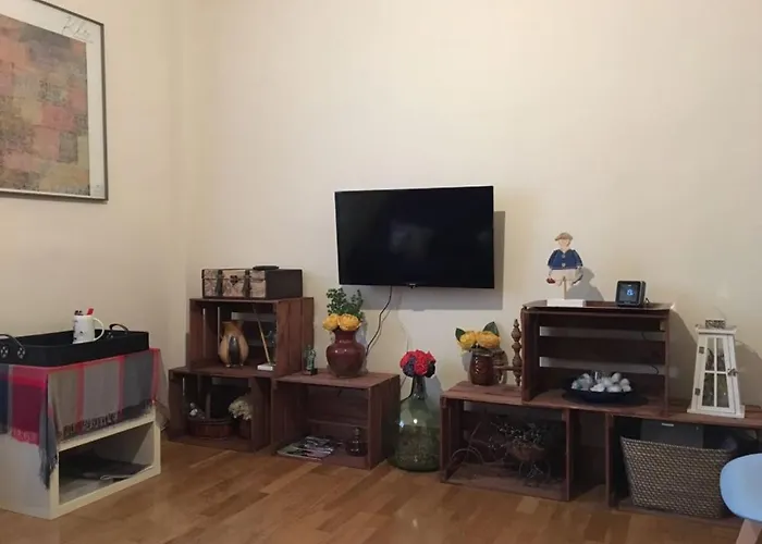 Calida Vivienda Turistica Centrica Junto Al Funicular Y Metro *