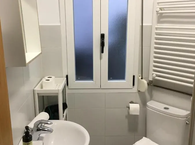 Calida Vivienda Turistica Centrica Junto Al Funicular Y Metro Lägenhet Bilbao